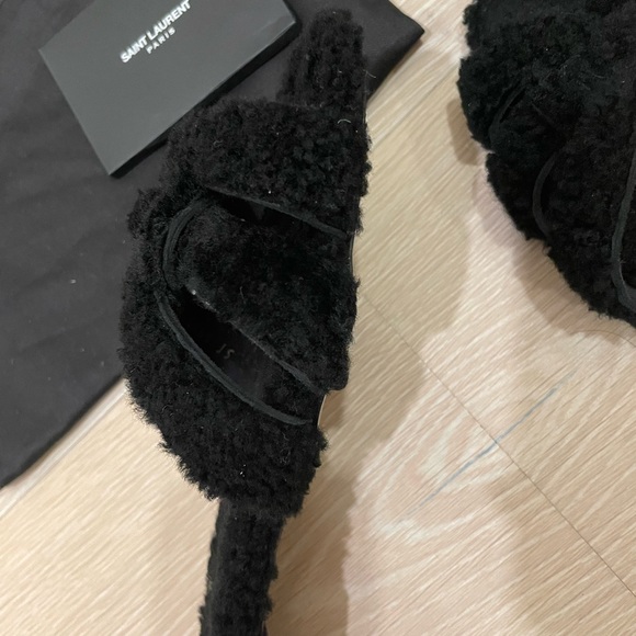 SOLD - Authentic saint Laurent’s sz 38 - Picture 5 of 6